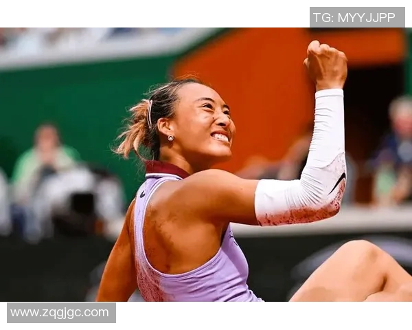 网球赛场激战正酣 各大选手激烈角逐冠军荣耀挑战极限