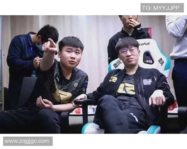 RNG在世界大师赛中的精彩逆袭之路与背后故事揭秘 RNG在世界大师赛中的精彩逆袭之路与背后故事揭秘