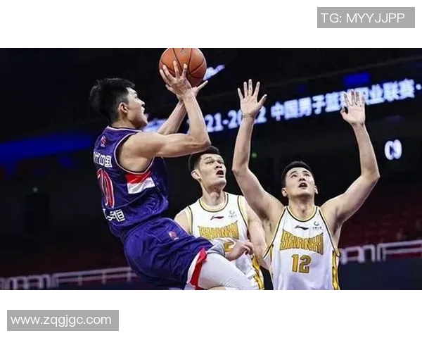 广州篮球队快攻战术深度解析与实战应用探讨